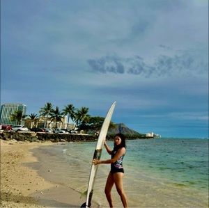 Meet your Posher, Aydee